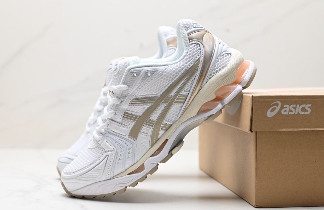 Asics Gel Kayano 14 'Simply Taupe' review Lekeshia McCray 01
