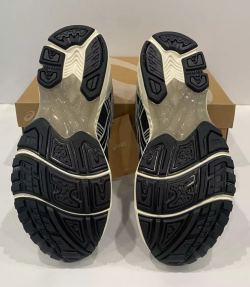 Asics Gel Kayano 14 'Black Seal Grey' review 1 DUDE 01