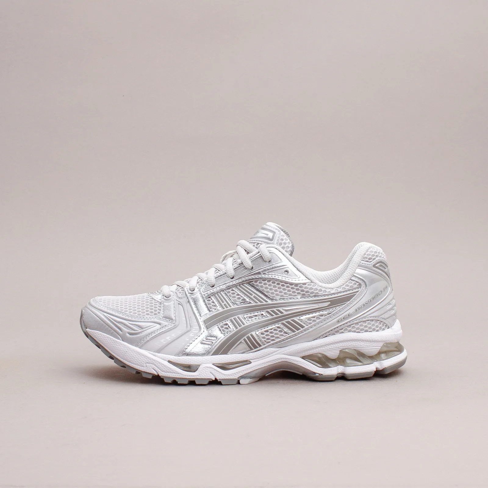 Asics Gel Kayano 14 'Cloud Grey Clay' review Dennis Sandford 01