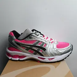 Asics Gel Kayano 14 'Pink Glow' review Domi Link 01