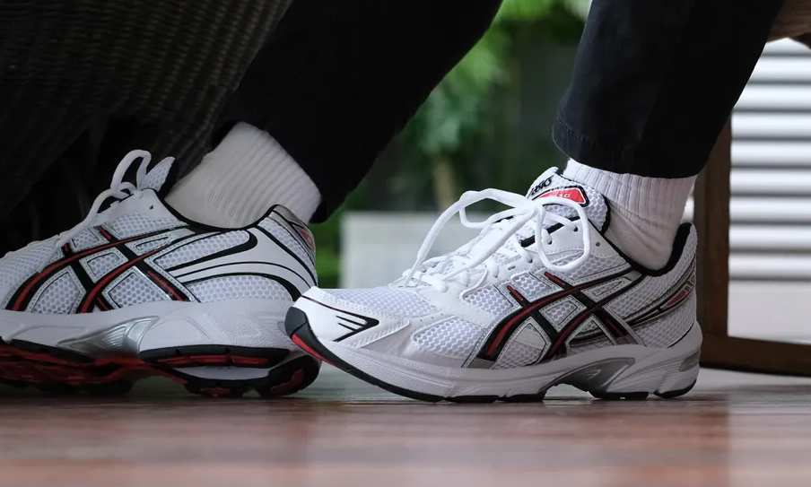 Asics Gel 1130 'White Electric Red' review Jackie