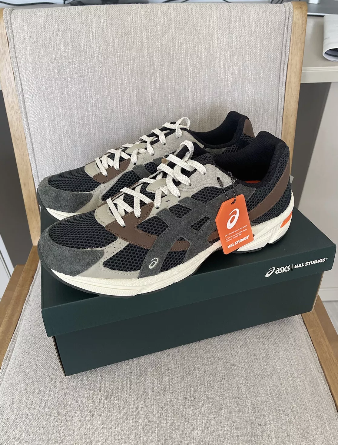 HAL STUDIOS x Gel 1130 'Forest' review Pilar Sanchez 02