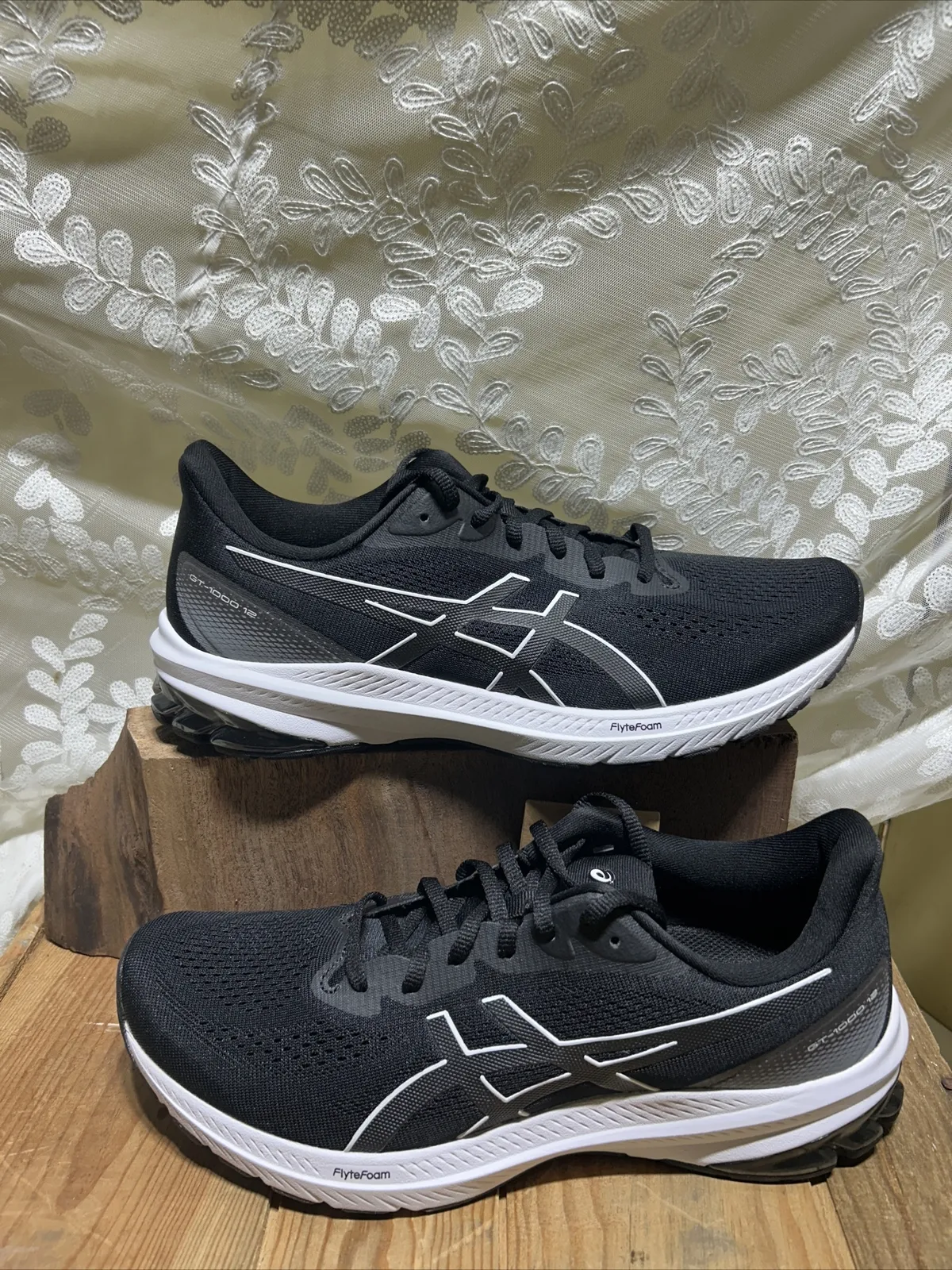 Asics GT 1000 12 'Black White' review Charles Graham 02