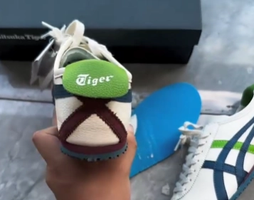 Onitsuka Tiger Mexico 66 'Cream Mako Blue' review 