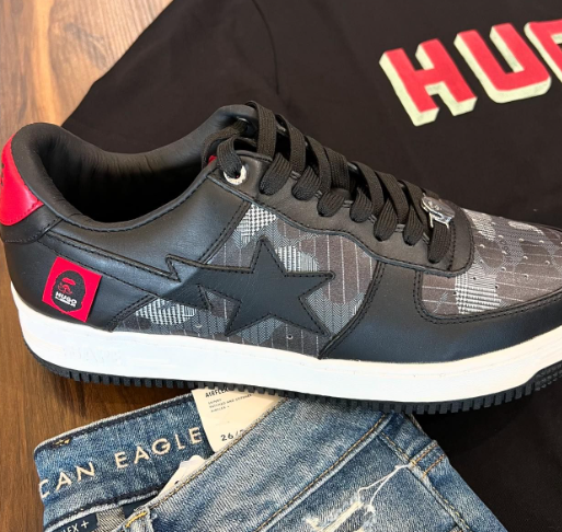 BP A Bathing Ape Bape Sta Low Black and Red Co Branding review Smokkkahontas 02