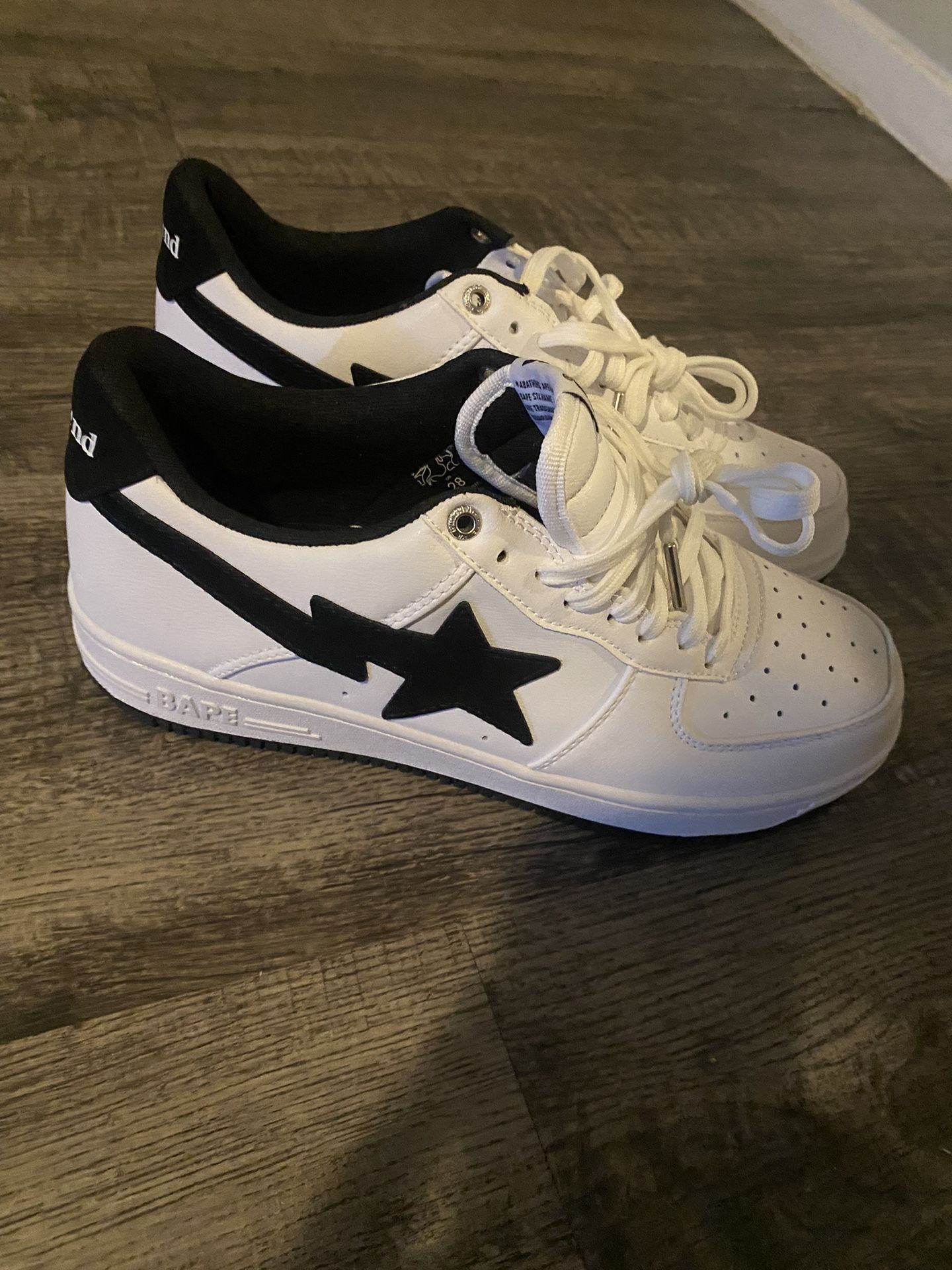 BP A Bathing Ape Bape Sta Low White And Black Tick review Mike Salazar 02