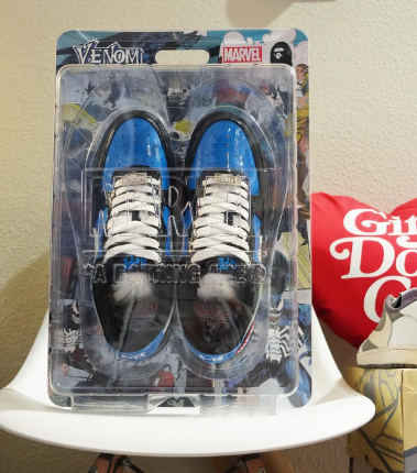 BP A Bathing Ape Bape Sta Low Venom review Joseph mobo 02