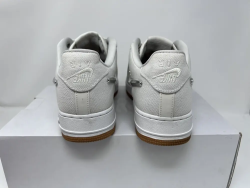 TS Travis Scott x Nike Air Force 1“Sail” review Koran 01