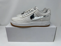TS Travis Scott x Nike Air Force 1“Sail” review Koran 02