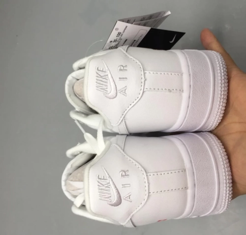 TS Supreme x Air Force 1 Low White review 