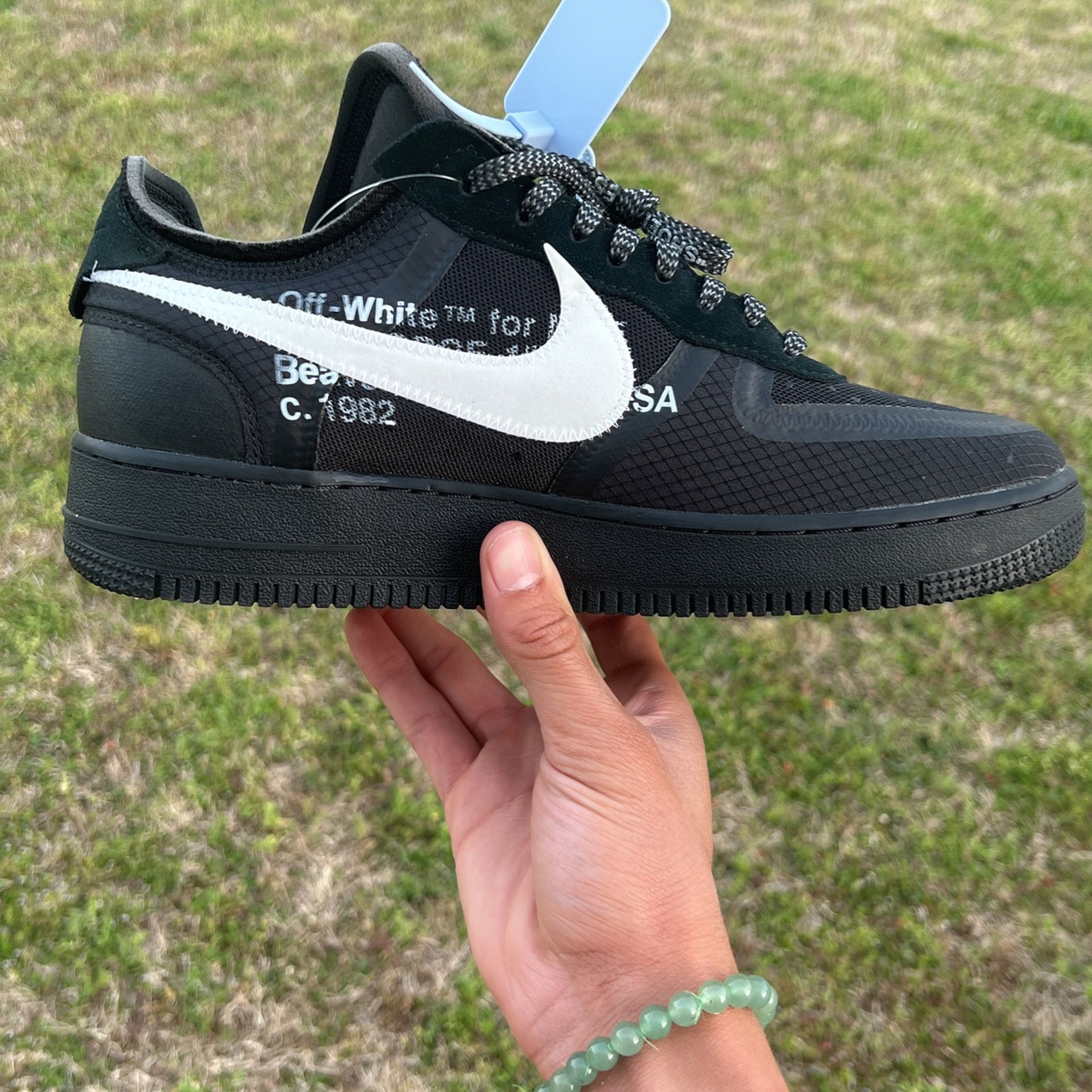 TS  OFF White X Air Force 1 Low Black review Kolade Orelaja