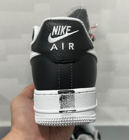 OG PEACEMINUSONE x Nike Air Force 1“Para-noise” review Tara P. 01