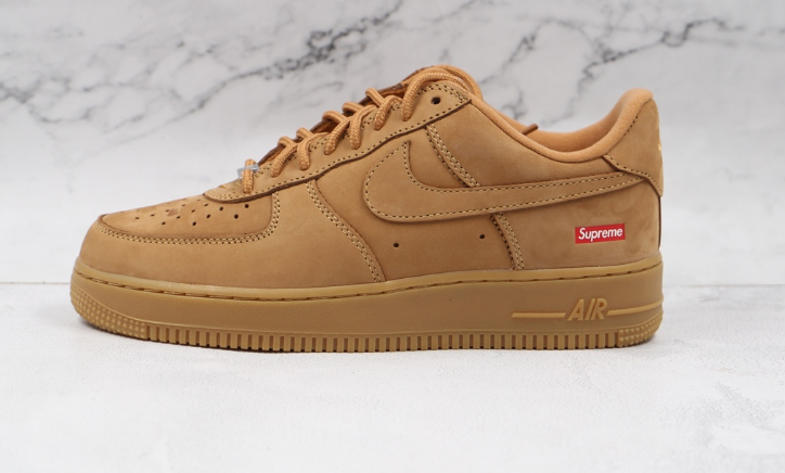 TS Supreme x Nike Air Force 1 Low Flax review Ema J 02