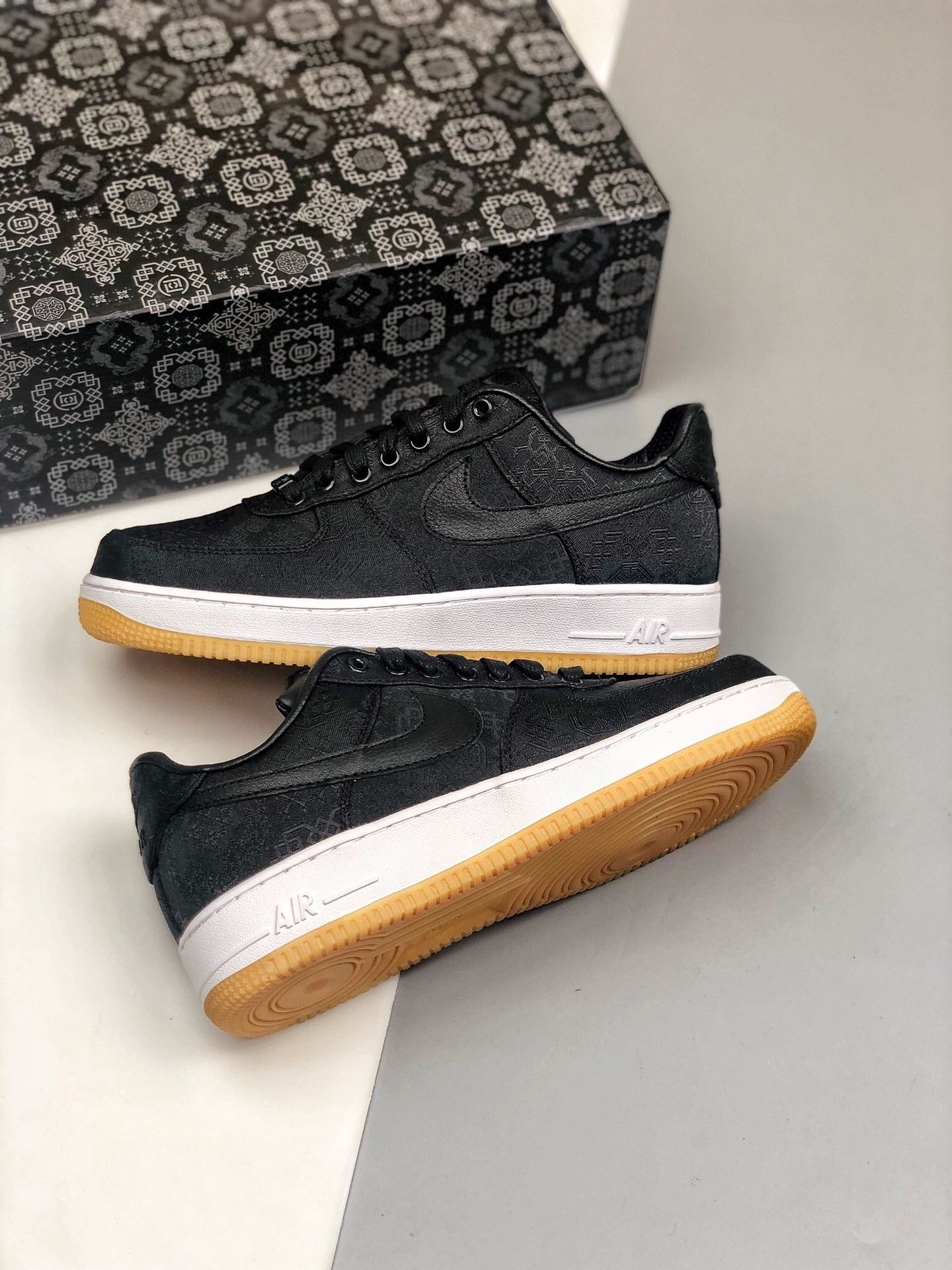 OG Fragment Design x CLOT x Nike Air Force 1 Low Black Silk review Robert Conti 01