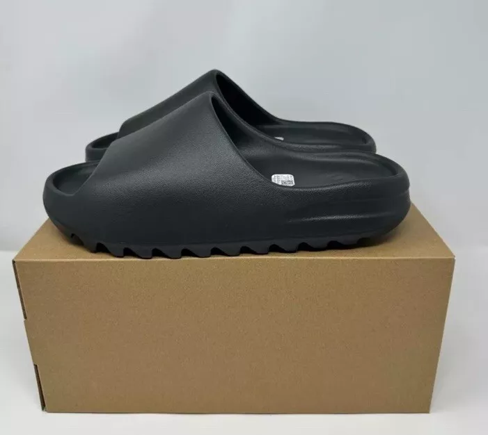 Adidas Yeezy Slide Onyx review Big Jay 01