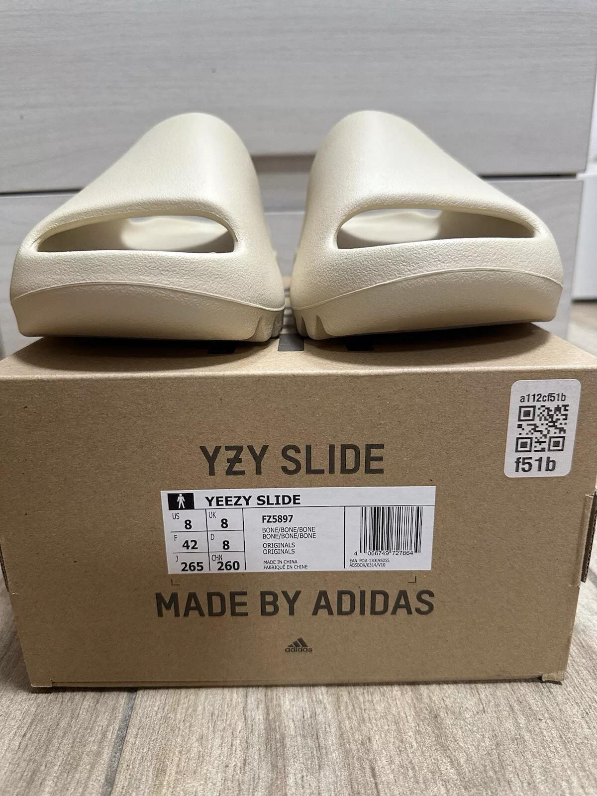 Adidas Yeezy Slide Bone review Javonne Adams 01