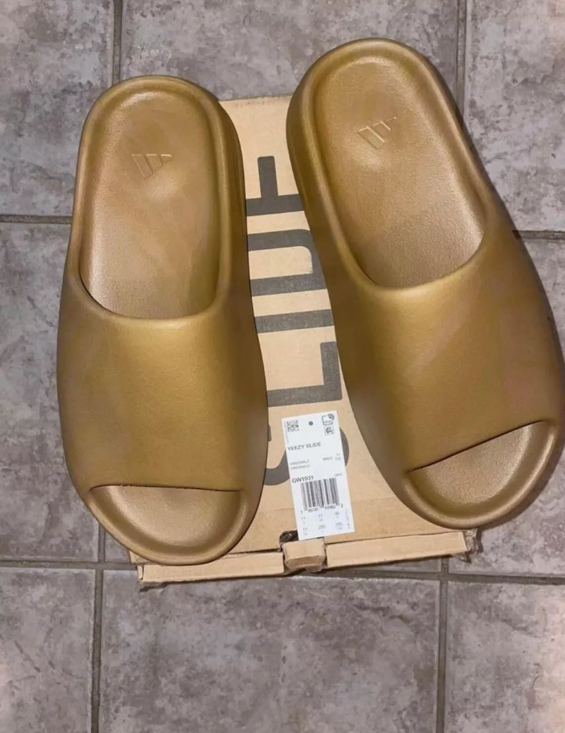Adidas Yeezy Slide Ochre review David jumper 02