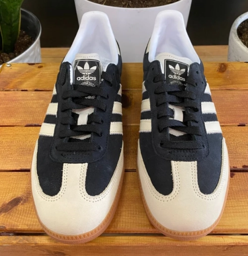 Adidas Originals Samba Vegan OG  'Black Wonder White' review 