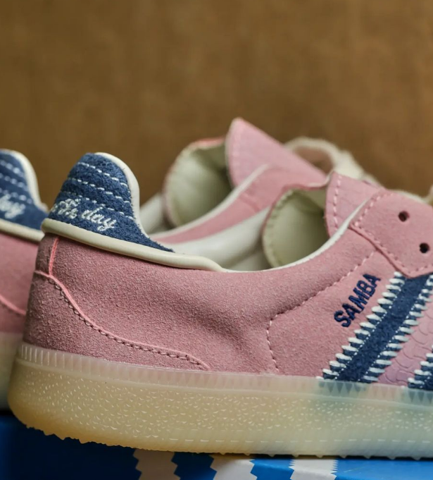 Adidas Originals Samba Vegan OG Blue Pink review Kindle 02