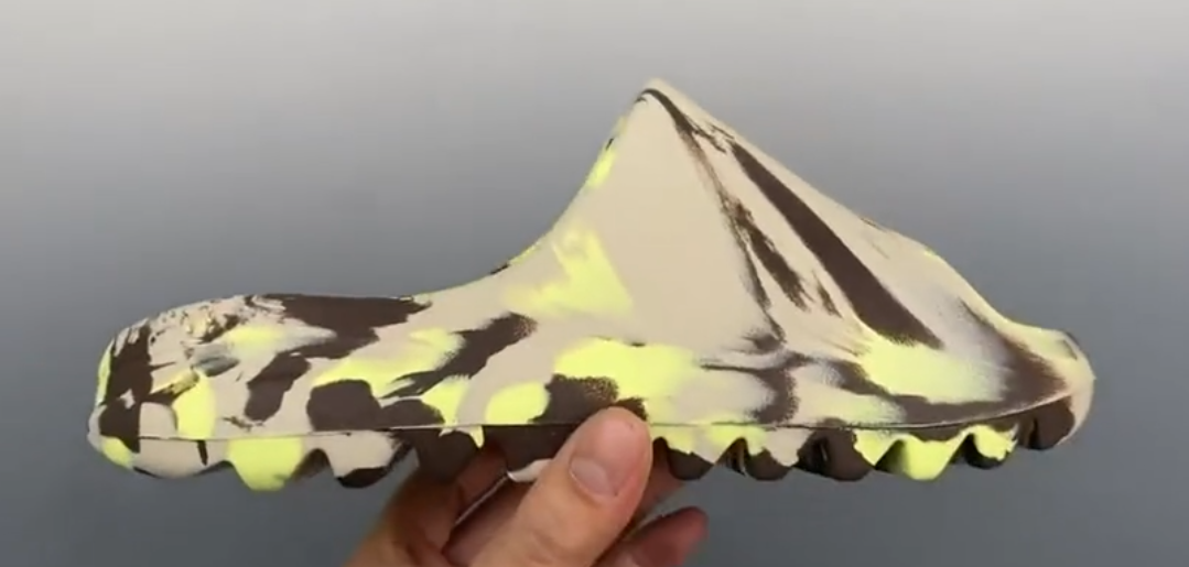 Adidas Yeezy Slide Enflame Oil Painting Ink Yellow review Steven Roscoe 01