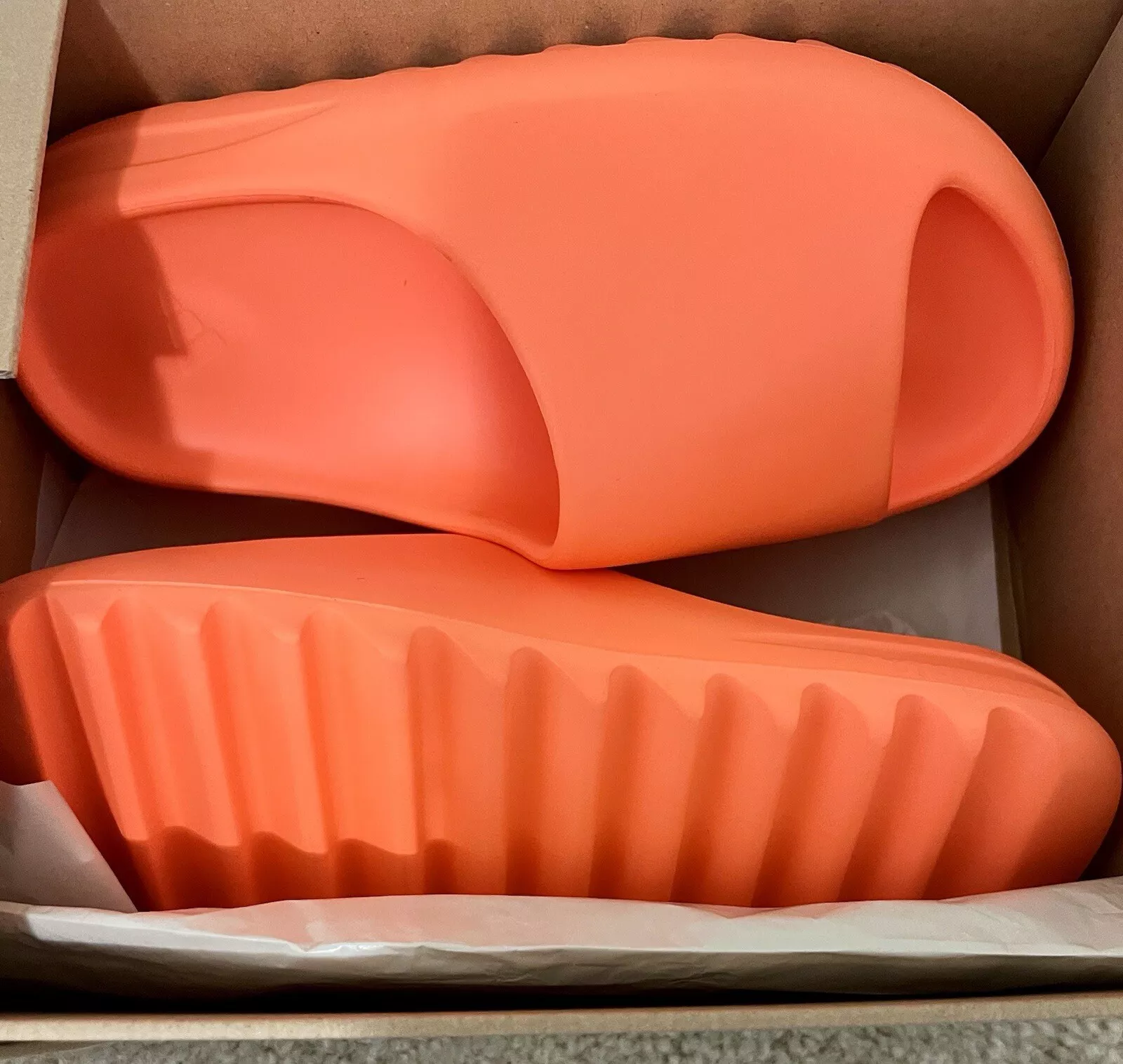 Adidas Yeezy Slide Enflame Orange review GG 01