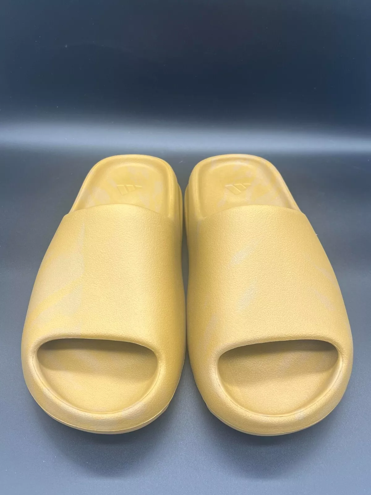 Adidas Yeezy Slide DESSAN review CMposh 01