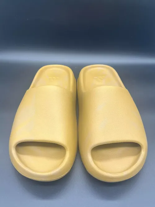 Adidas Yeezy Slide DESSAN review 