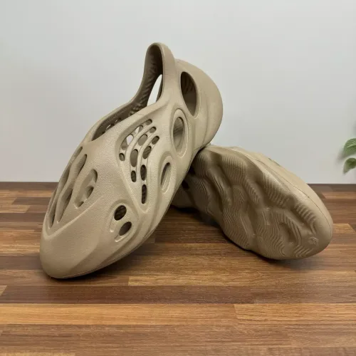 Adidas Yeezy Foam Runner Mist review 