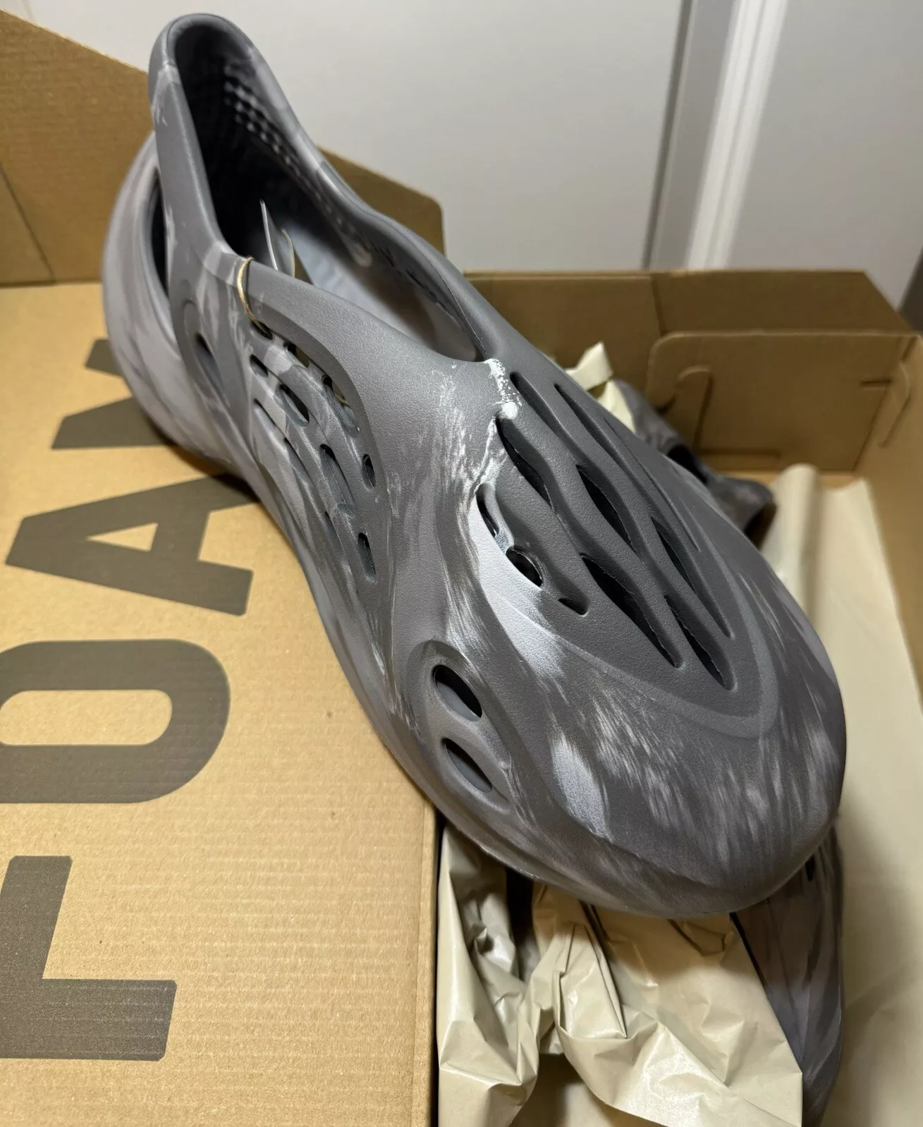 Adidas Yeezy Foam Runner Grey Camouflage review Lovlette RN 02