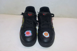 Yayoi Kusama x Louis Vuitton Trainer Black review Jeanaj 02