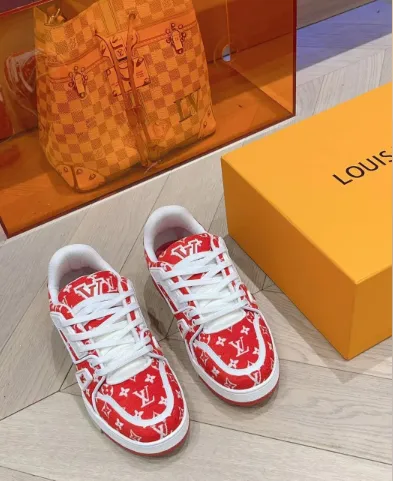 Louis Vuitton Trainer Red review 