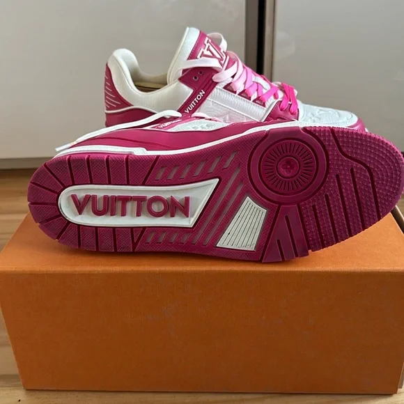Louis Vuitton Trainer Rose Red review Fran 02