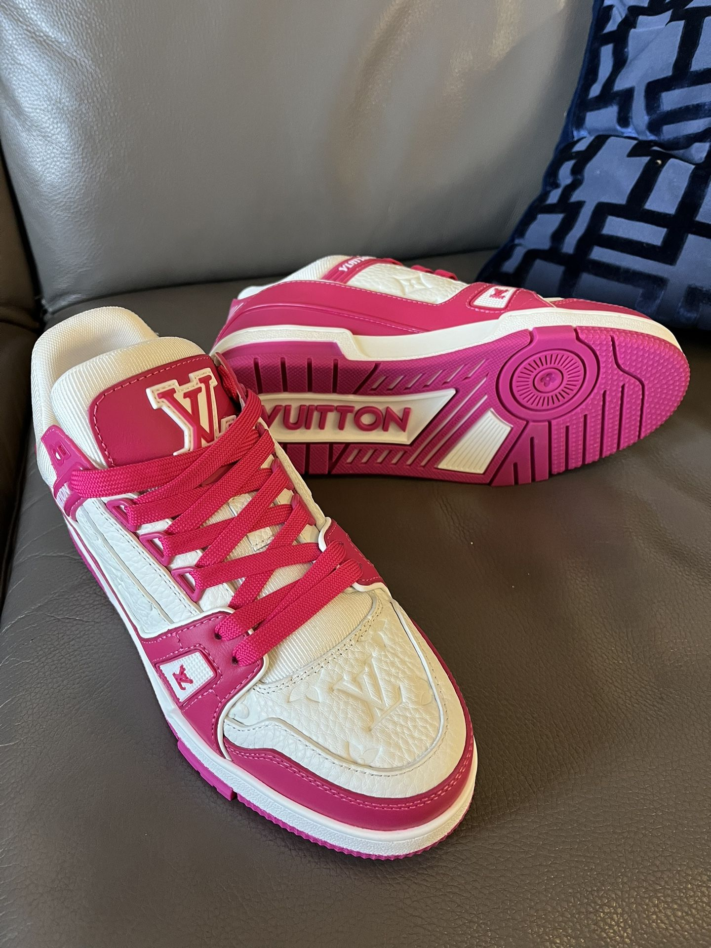Louis Vuitton Trainer Rose Red review Kevyn L Pugh 01