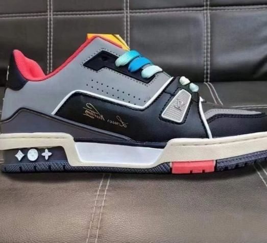 Louis Vuitton Trainer Red (Show) review Monae