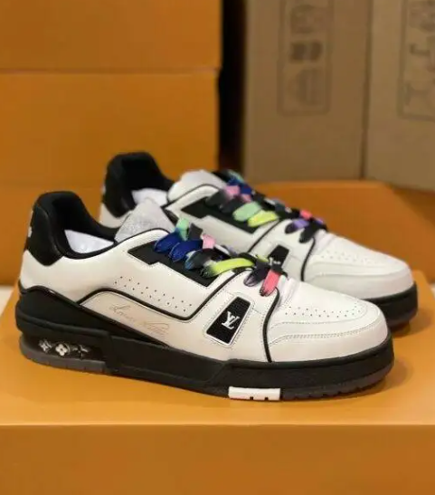 Louis Vuitton Trainer White review Jike