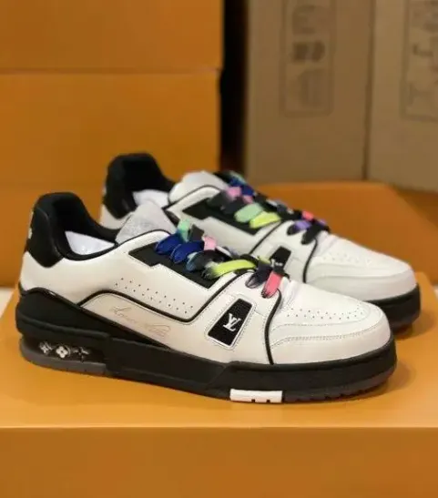 Louis Vuitton Trainer White review 