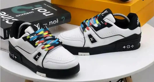 Louis Vuitton Trainer White review Odelmis