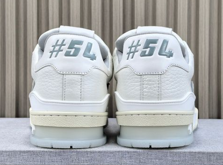 Louis Vuitton Trainer White review Sam 02