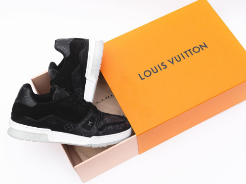 Louis Vuitton Trainer Triple Black review AUdi