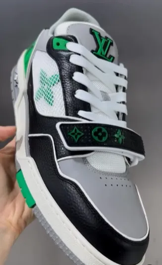 Louis Vuitton Trainer Black Green review 