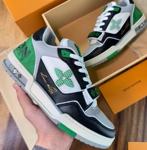 Louis Vuitton Trainer Black Green review 