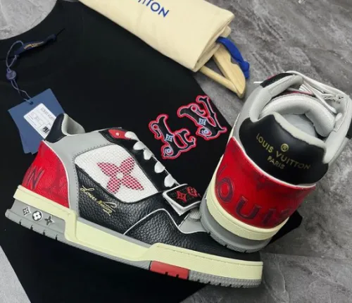 Louis Vuitton Trainer Black and Red  review 