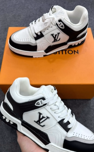 Louis Vuitton Trainer Black and White review Sam B