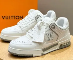 Louis Vuitton Trainer White review Quan