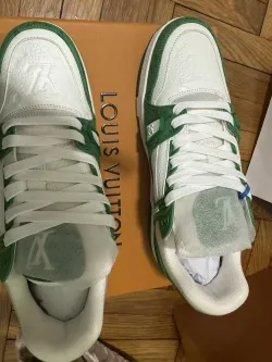 Louis Vuitton Trainer Green Cloth Surface review Mike  01