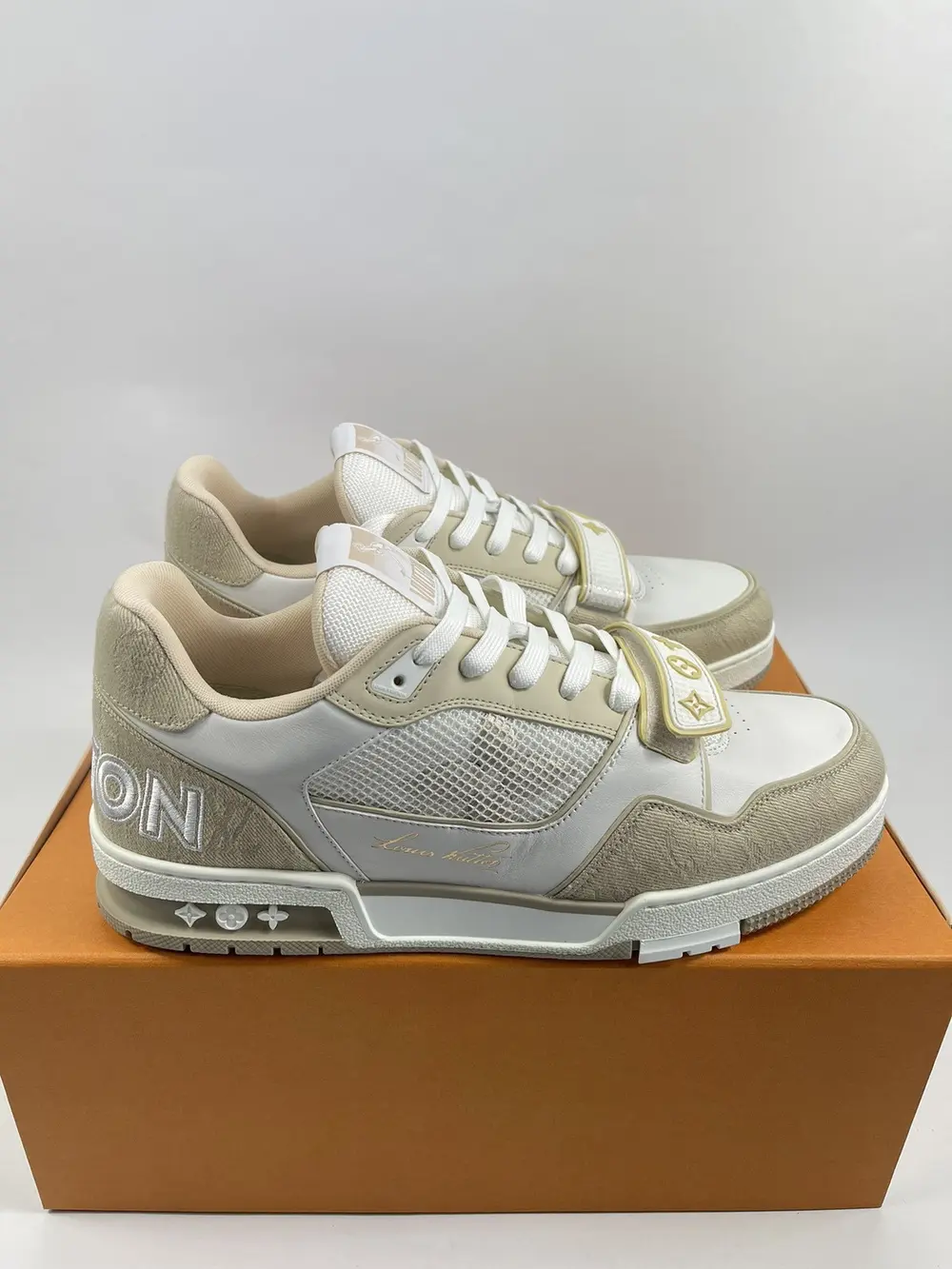 Louis Vuitton Trainer Beige Cloth Cover review Alan