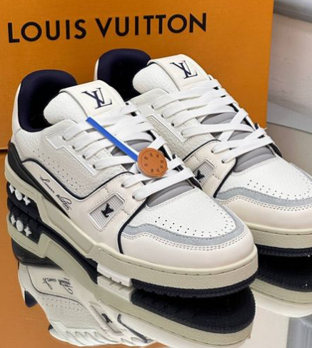 Louis Vuitton Trainer All Blue Dark Dlue Lychee Pattern review Miya 01