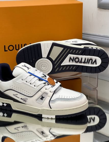 Louis Vuitton Trainer All Blue Dark Dlue Lychee Pattern review Miya 02