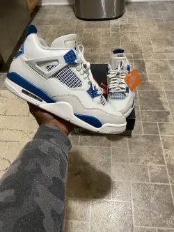 PB Air Jordan 4 "Military Blue" review Miller 01