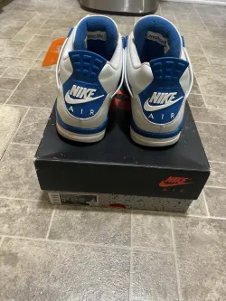 PB Air Jordan 4 "Military Blue" review Miller 03